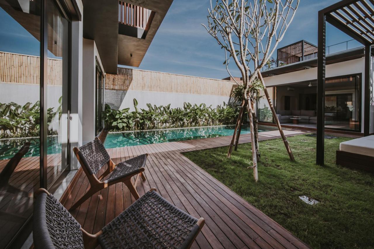 New 4 Bedroom 5 Min Walk To Berawa Beach Enclosed Livng Canggu Exterior foto